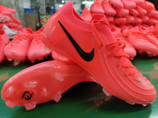 Nike Football Shoes Red-52 - Click Image to Close